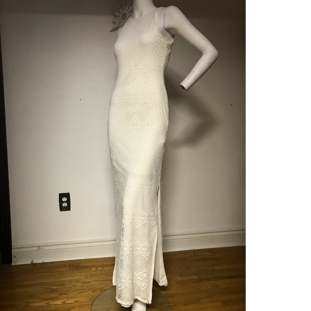 NEW Le Chateau Off White Crochet Gown Maxi Dress Formal Bridesmaid Wedding